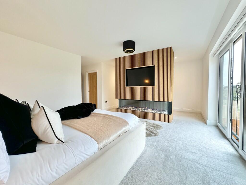 Additional property image - Walleys Green, CW10, Middlewich, Cheshire