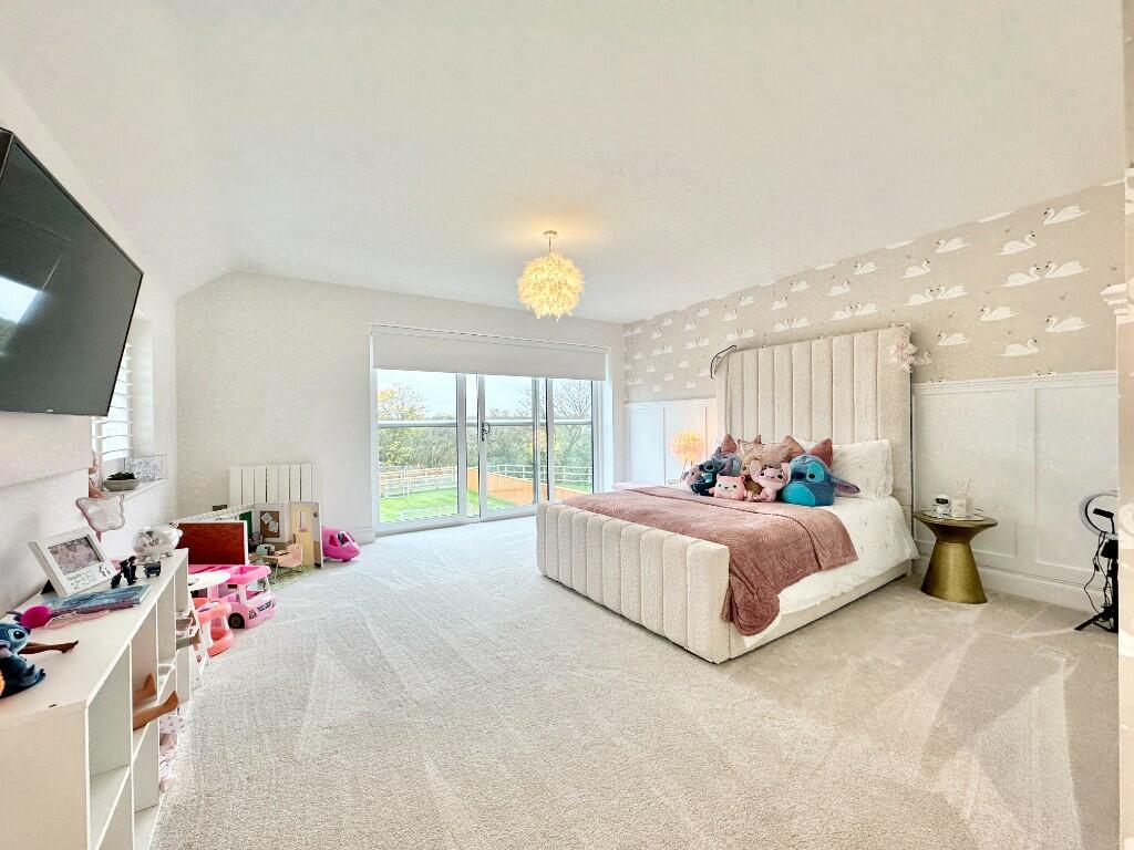Additional property image - Walleys Green, CW10, Middlewich, Cheshire