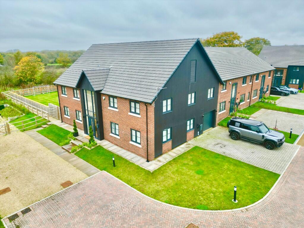 Additional property image - Walleys Green, CW10, Middlewich, Cheshire
