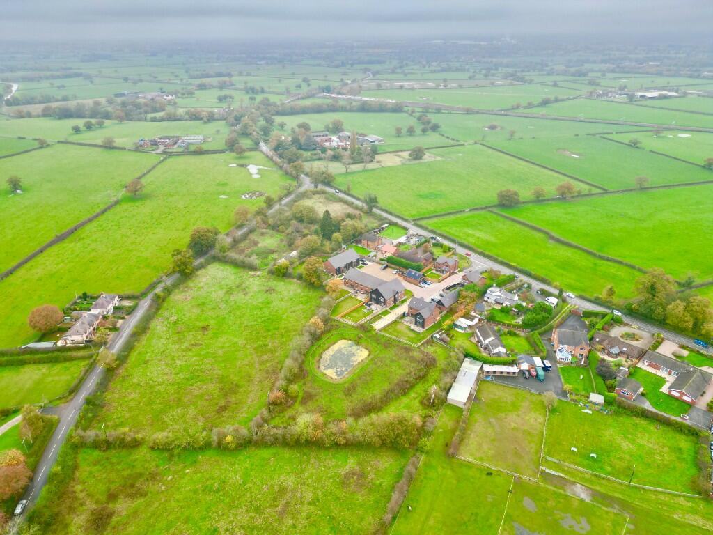Additional property image - Walleys Green, CW10, Middlewich, Cheshire