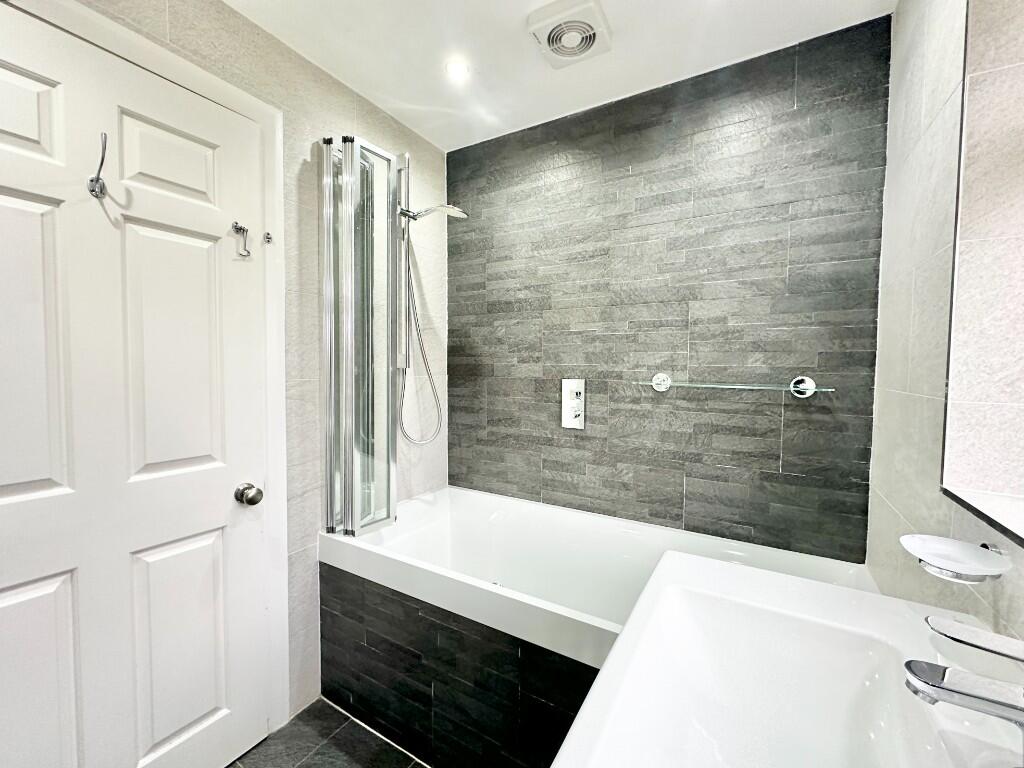 Additional property image - Moorings Close, Parkgate, Neston, CH64