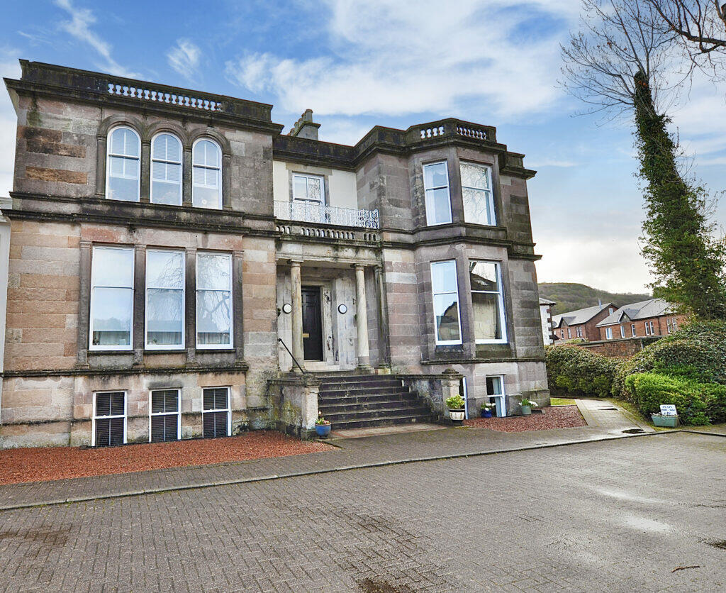 3 bedroom flat for sale in 34G Charles Street, Largs, KA30 8HZ, KA30