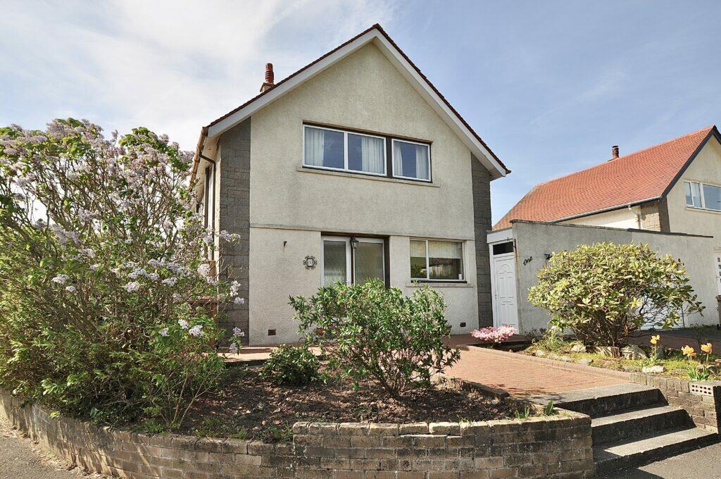 3 bedroom link detached house for sale in 1 Windsor Gardens, Largs
