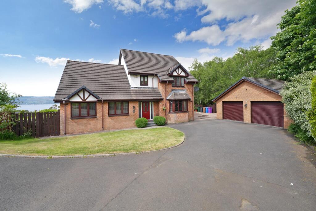 Main image of property: 13 Caskie Drive, Skelmorlie, PA17 5AW