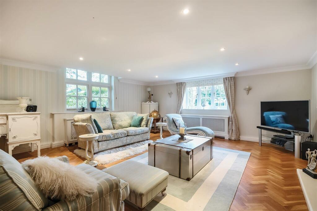Additional property image - High Road, Chipstead, Coulsdon