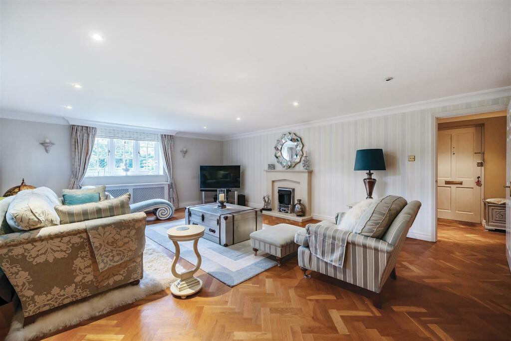 Additional property image - High Road, Chipstead, Coulsdon