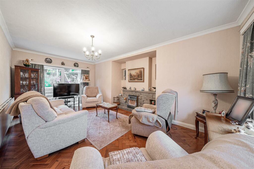 Property image - Lackford Road, Chipstead, Coulsdon