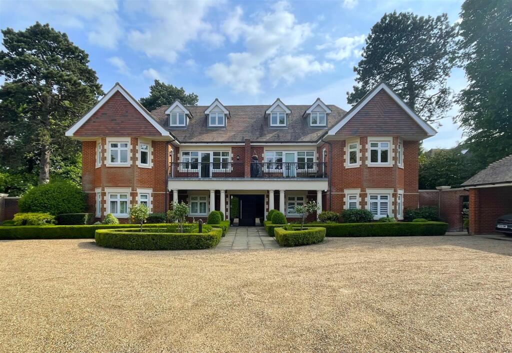 Main image of property: Copthill Lane, Kingswood
