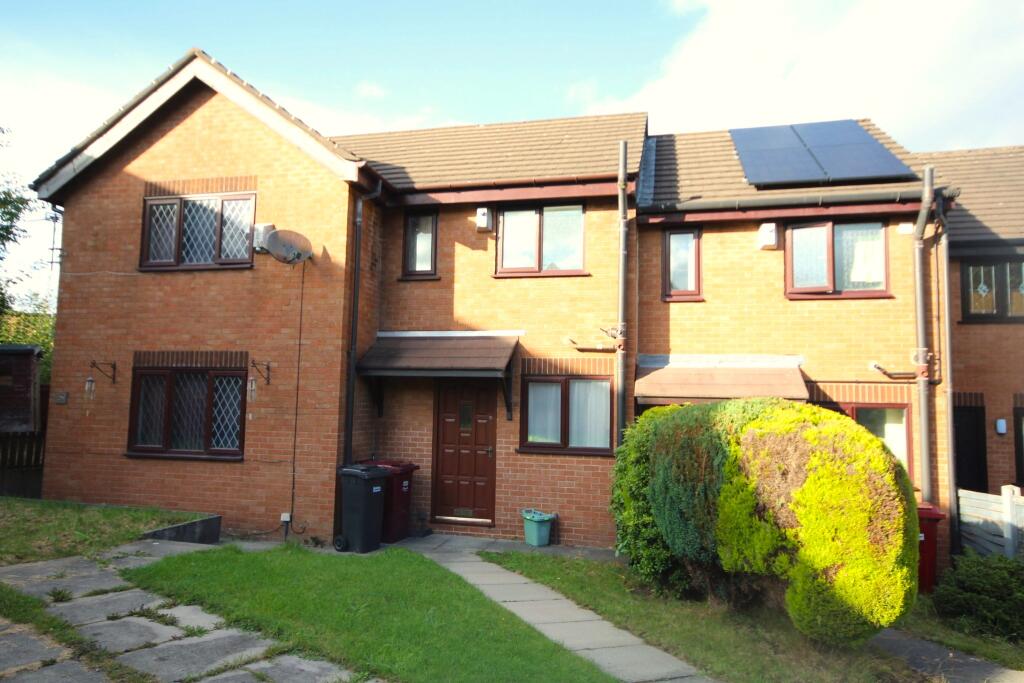 Main image of property: Mortfield Lane, Heaton, Bolton, BL1