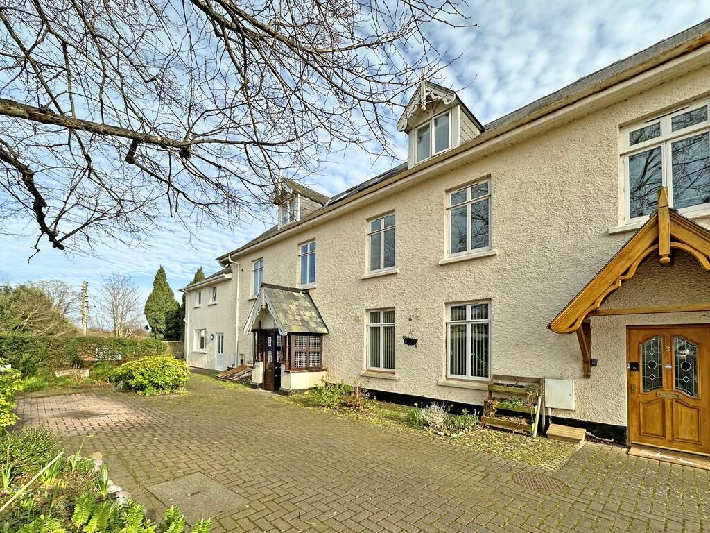 1 bedroom apartment for sale in Main Road, Exminster, EX6