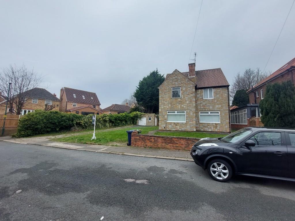 4 bedroom detached house for sale in Park Lane, Guisborough, North