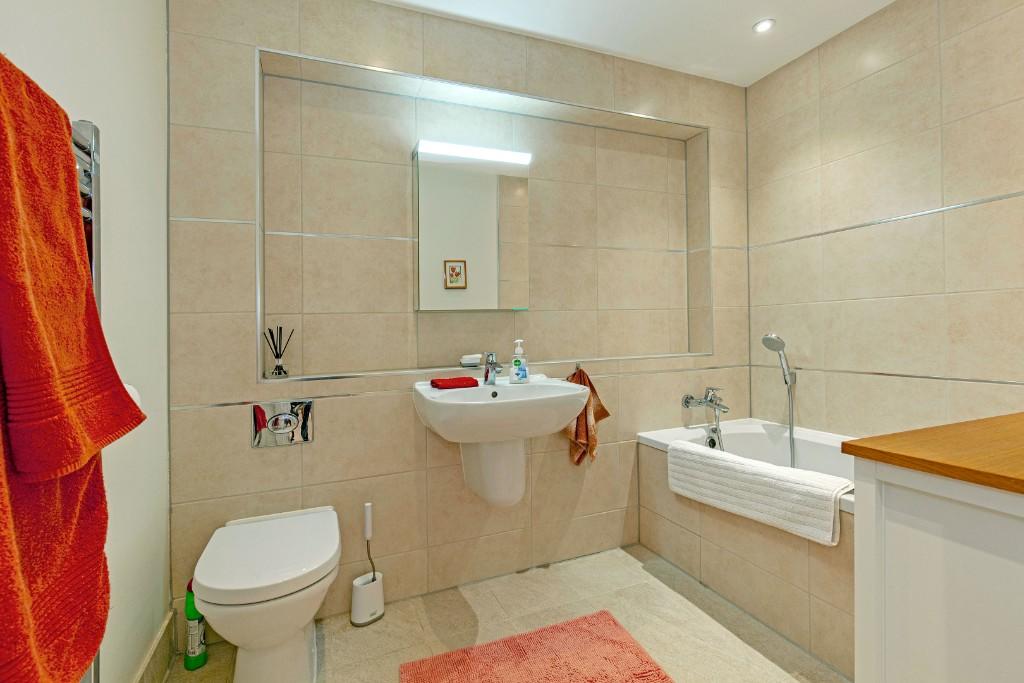 2 bedroom retirement property for sale in 12 Devonshire Court, St
