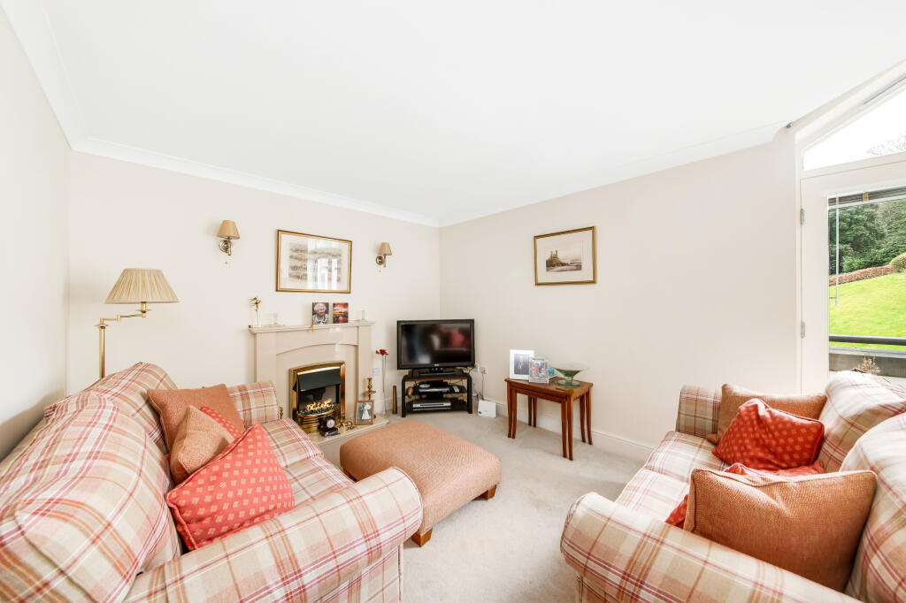 1 bedroom retirement property for sale in Audley Clevedon, Ben Rhydding