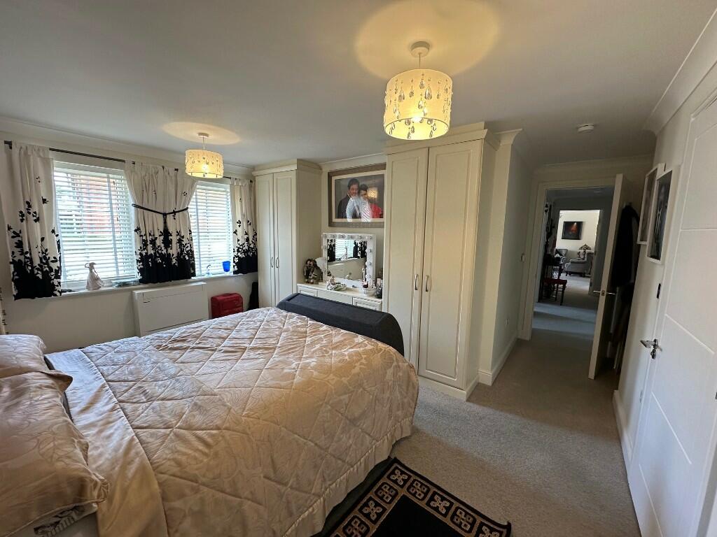 Additional property image - Redwood Drive, BS8