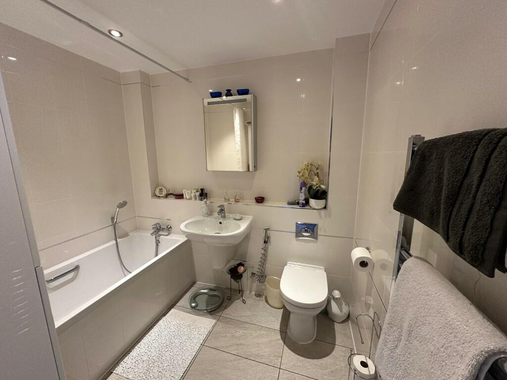 Additional property image - Redwood Drive, BS8