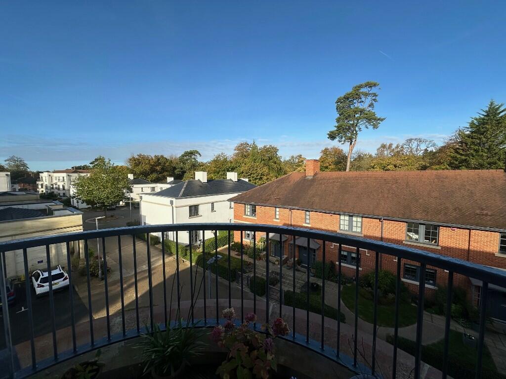 Additional property image - Redwood Drive, BS8