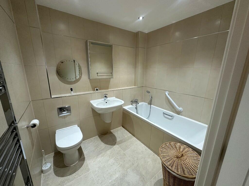 Additional property image - Redwood Drive, BS8
