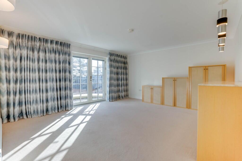Additional property image - Redwood Drive, BS8