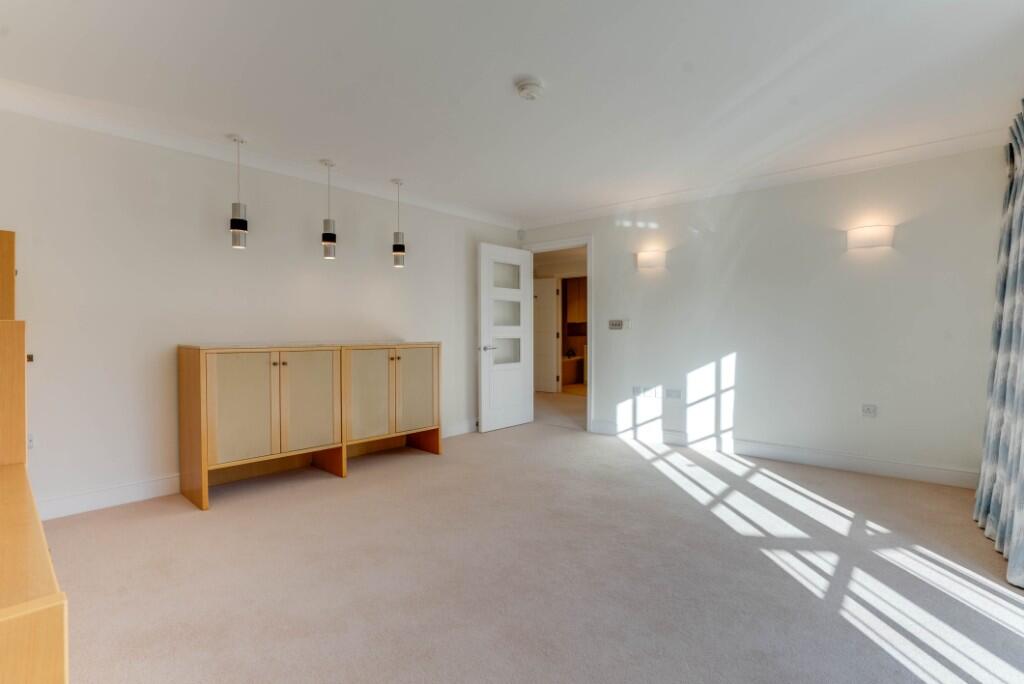 Additional property image - Redwood Drive, BS8