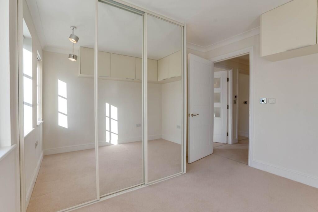 Additional property image - Redwood Drive, BS8