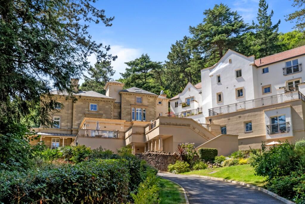 Main image of property: Ellerslie Drive, Malvern, Worcestershire, WR14