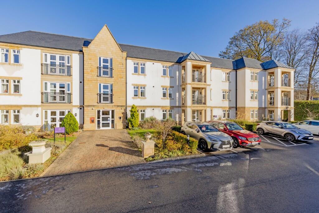 Main image of property: 8 Devonshire Court, Audley St Elphin's Park, Matlock, Derbyshire, DE4 2RP