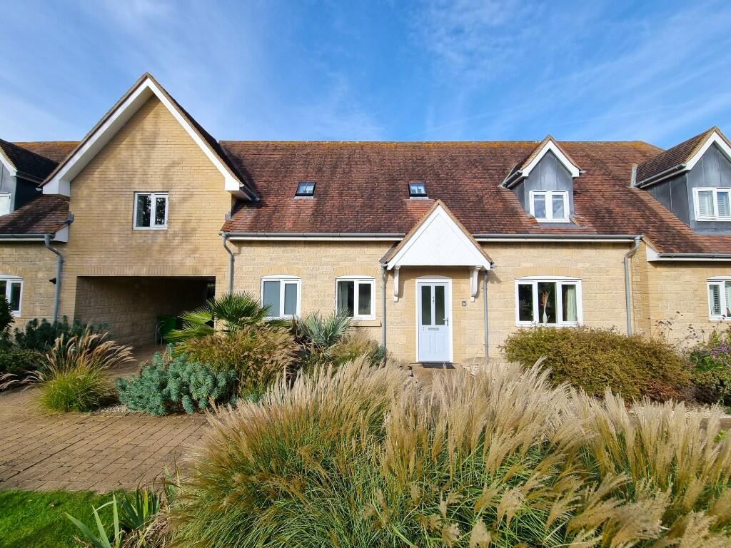 Main image of property: Garden Walk, Maidstone, Kent, ME15