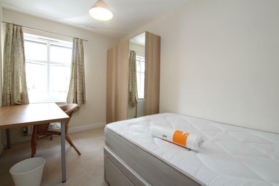 Additional property image - Hatton Road - Stoke Gifford
