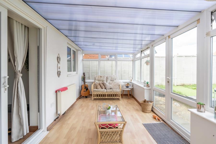 Additional property image - Oaktree Crescent - Bradley Stoke