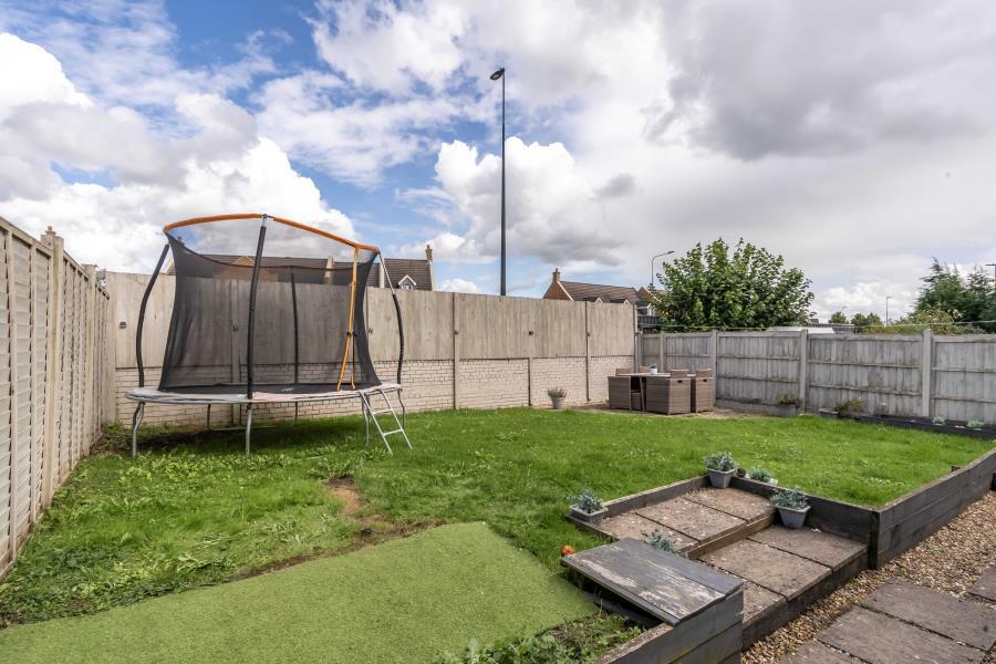 Additional property image - Oaktree Crescent - Bradley Stoke