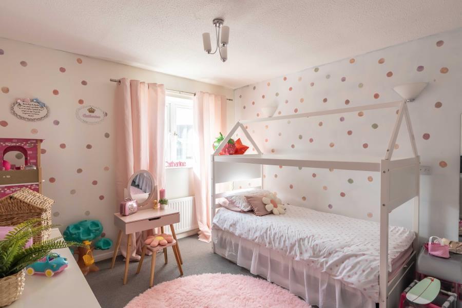 Additional property image - Oaktree Crescent - Bradley Stoke