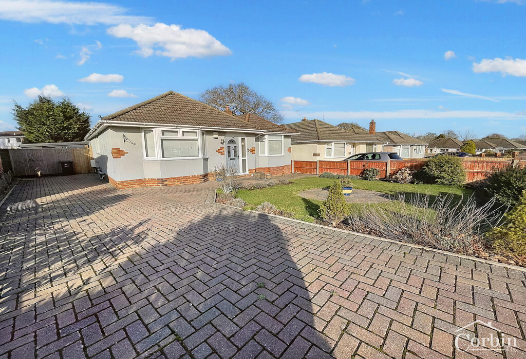 3 bedroom detached bungalow for sale in Weldon Avenue, Bournemouth, Dorset, BH11