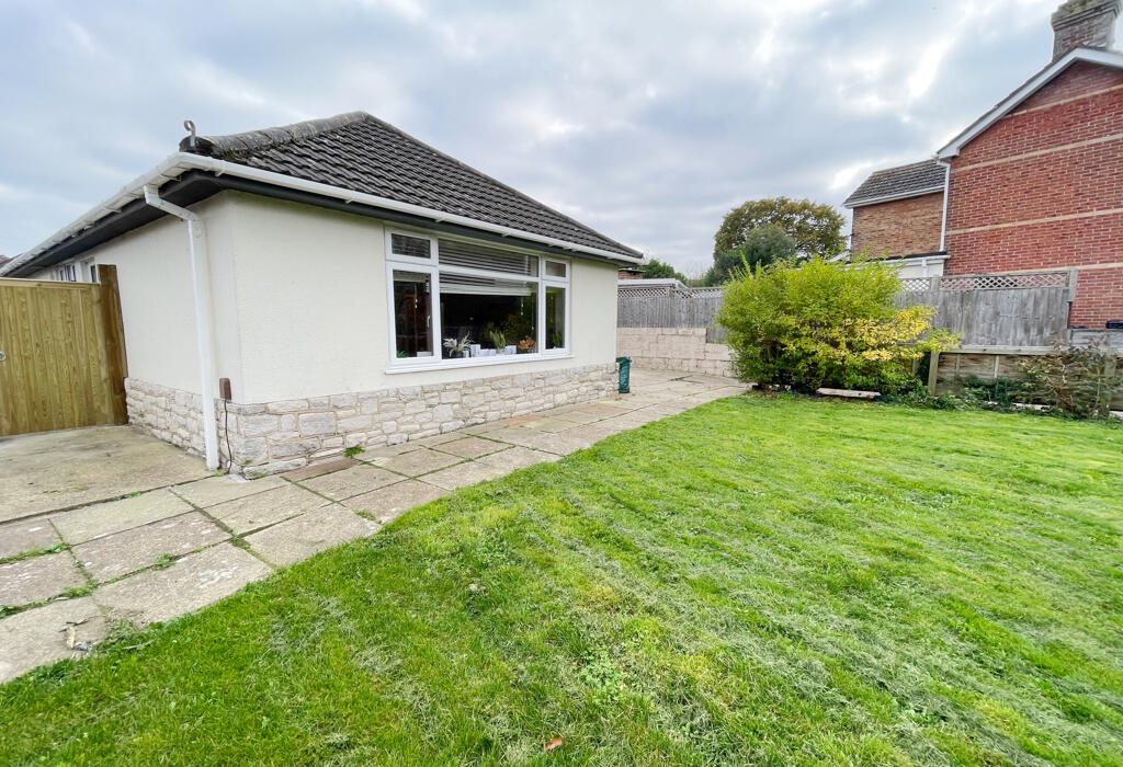Additional property image - April Close, Bournemouth, Dorset