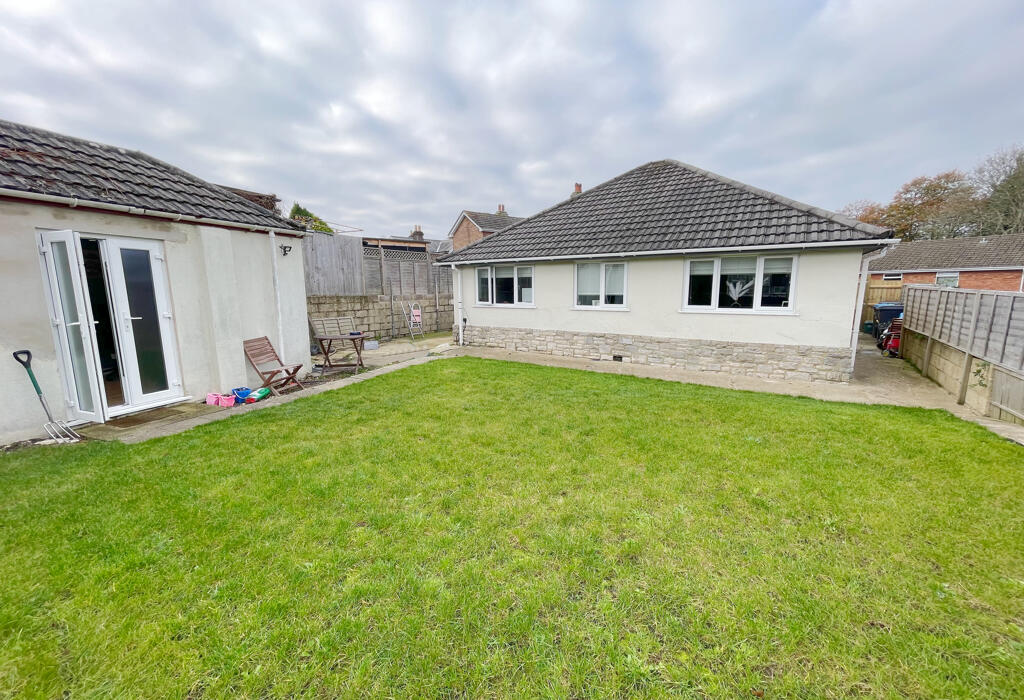 Additional property image - April Close, Bournemouth, Dorset