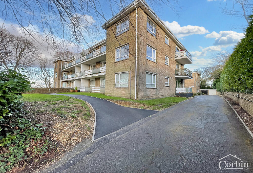 Additional property image - The Bluff, Bournemouth, Dorset