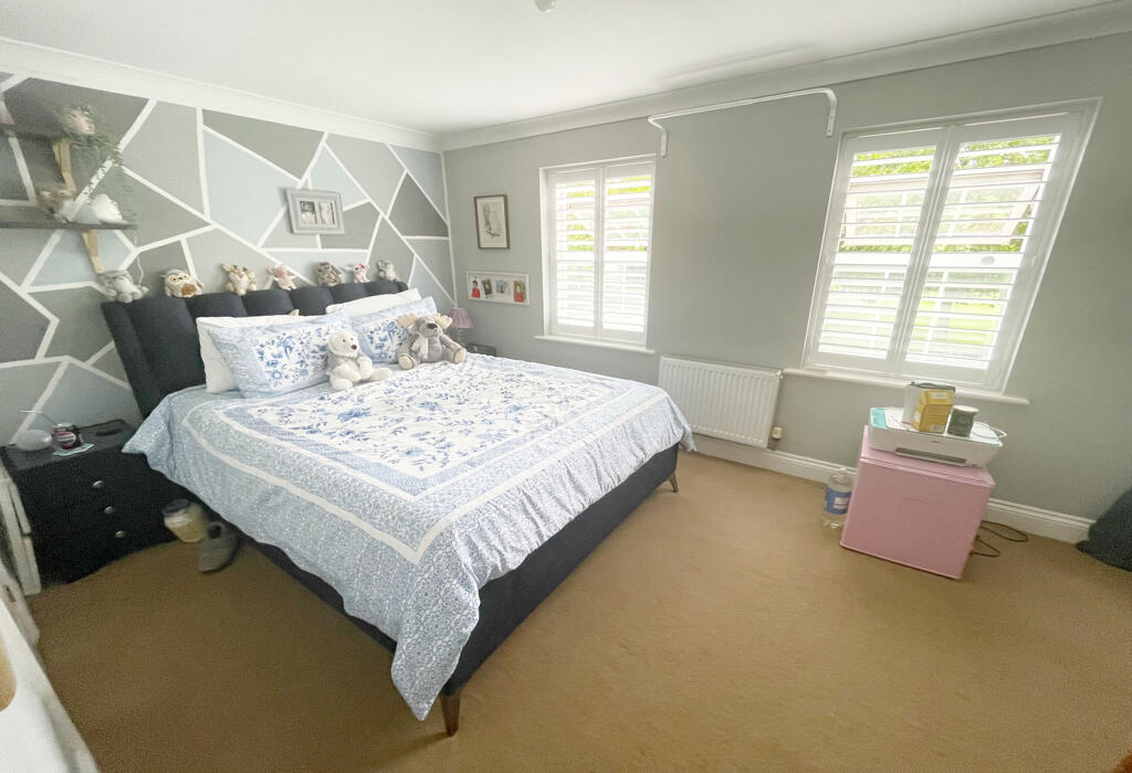 Additional property image - St. Georges Drive, Bournemouth, Dorset