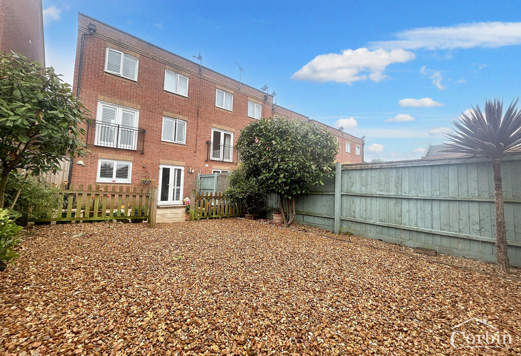 Additional property image - St. Georges Drive, Bournemouth, Dorset