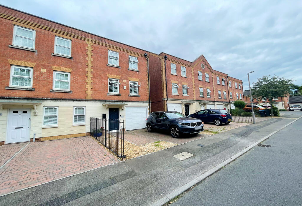 Additional property image - St. Georges Drive, Bournemouth, Dorset