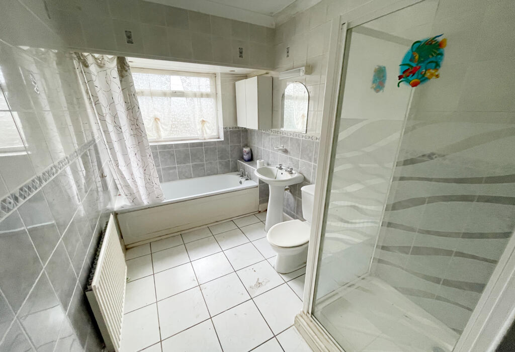 Additional property image - Wheelers Lane, Bournemouth, Dorset