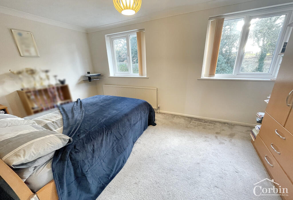 Additional property image - Woodgreen Drive, Bournemouth, Dorset