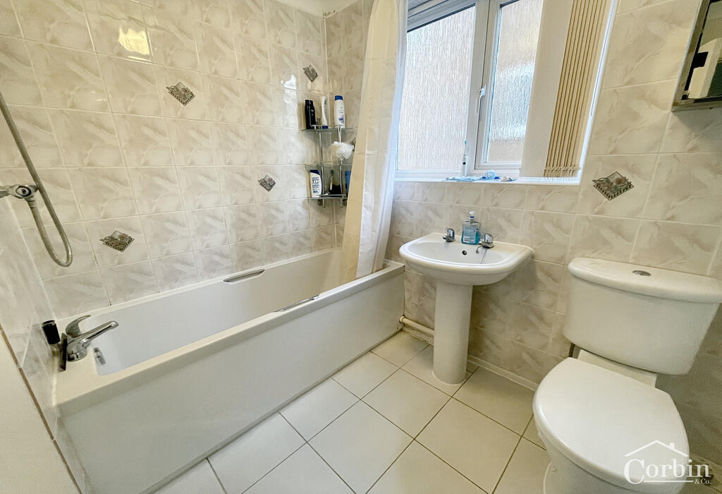 Additional property image - Woodgreen Drive, Bournemouth, Dorset