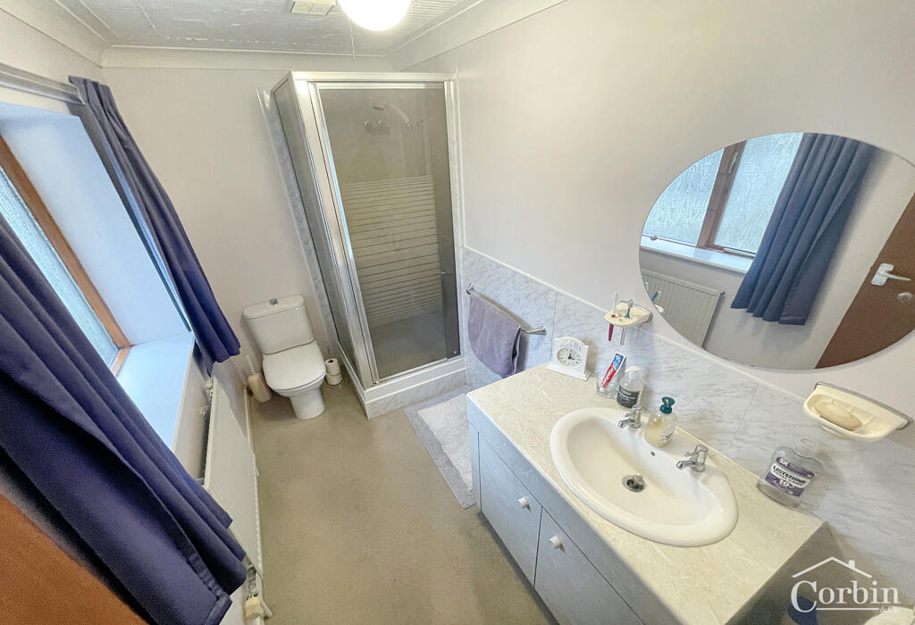 Additional property image - Wood Lane, Bournemouth, Dorset
