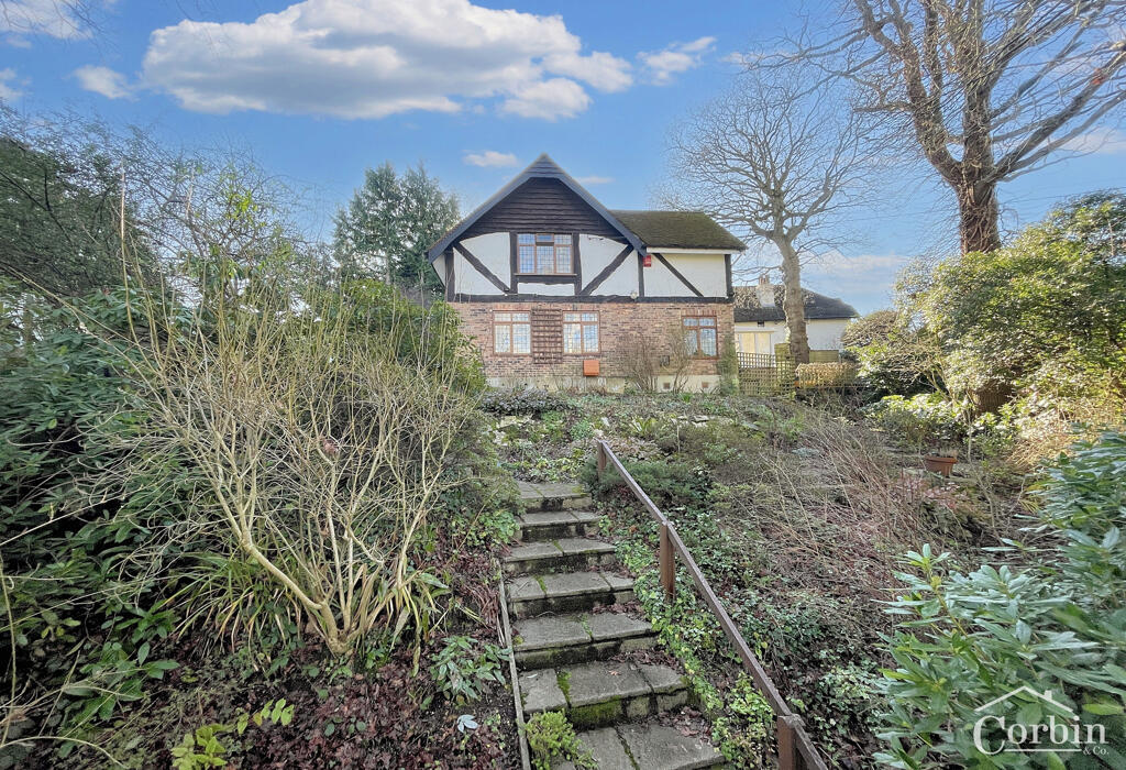 Additional property image - Wood Lane, Bournemouth, Dorset