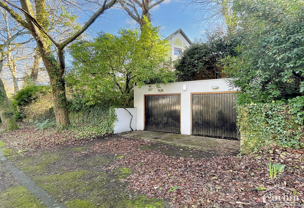 Additional property image - Wood Lane, Bournemouth, Dorset