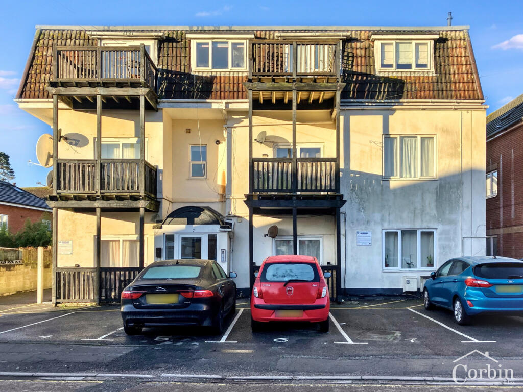 Main image of property: Park Lodge, Bournemouth, BH5 1