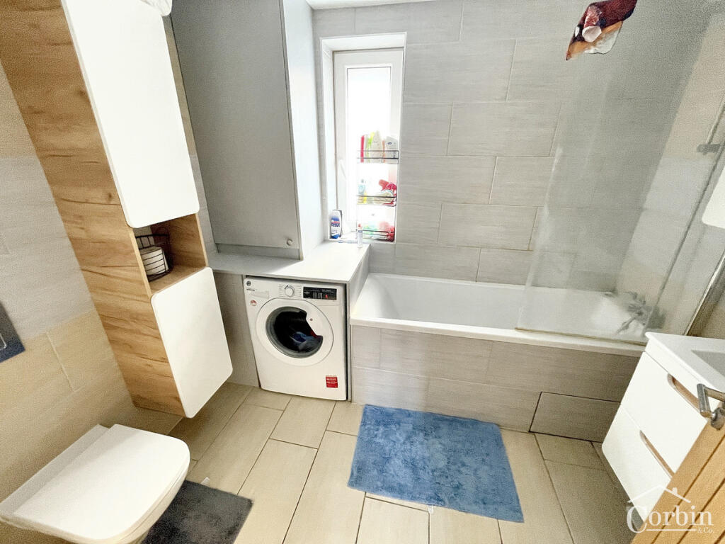 Additional image 12 of Green Lane, Bournemouth, BH10 5