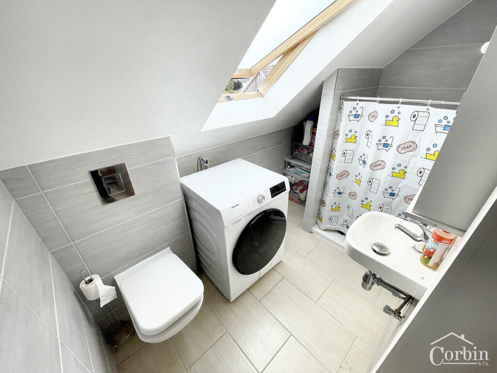 Additional image 17 of Green Lane, Bournemouth, BH10 5