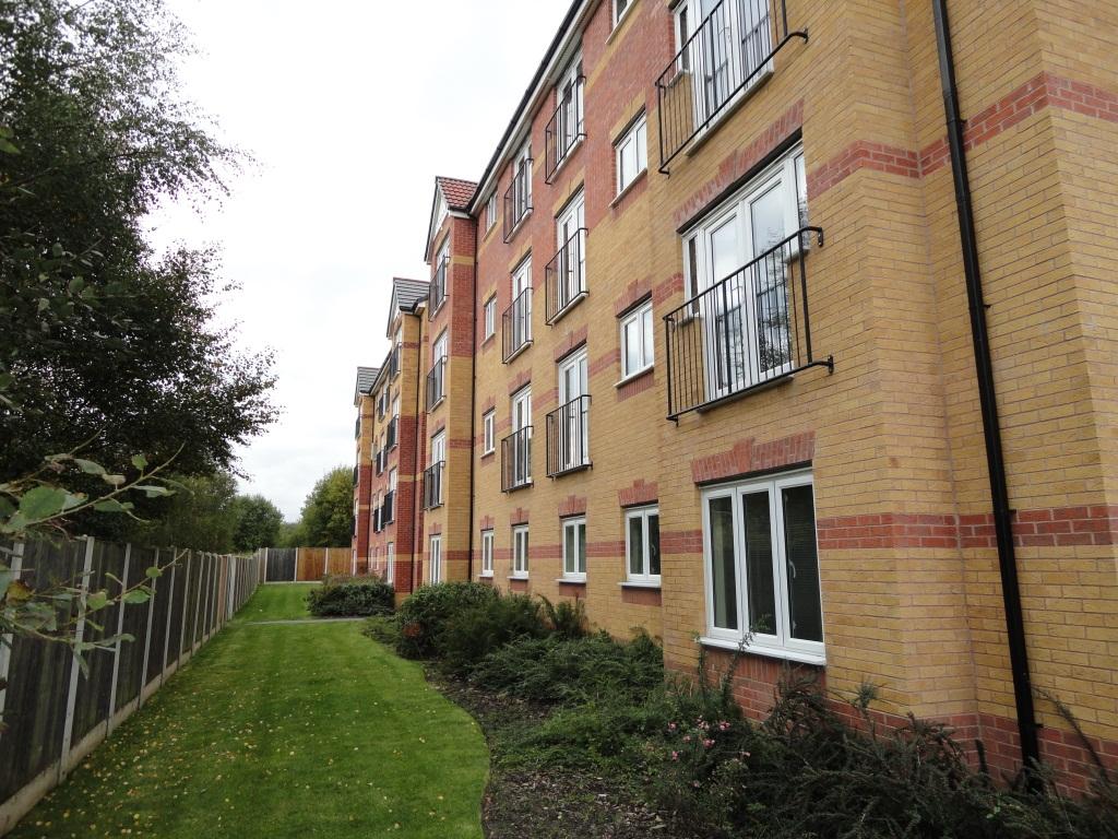 Main image of property: 3 Everside Close, Walkden, Manchester M28 3EY