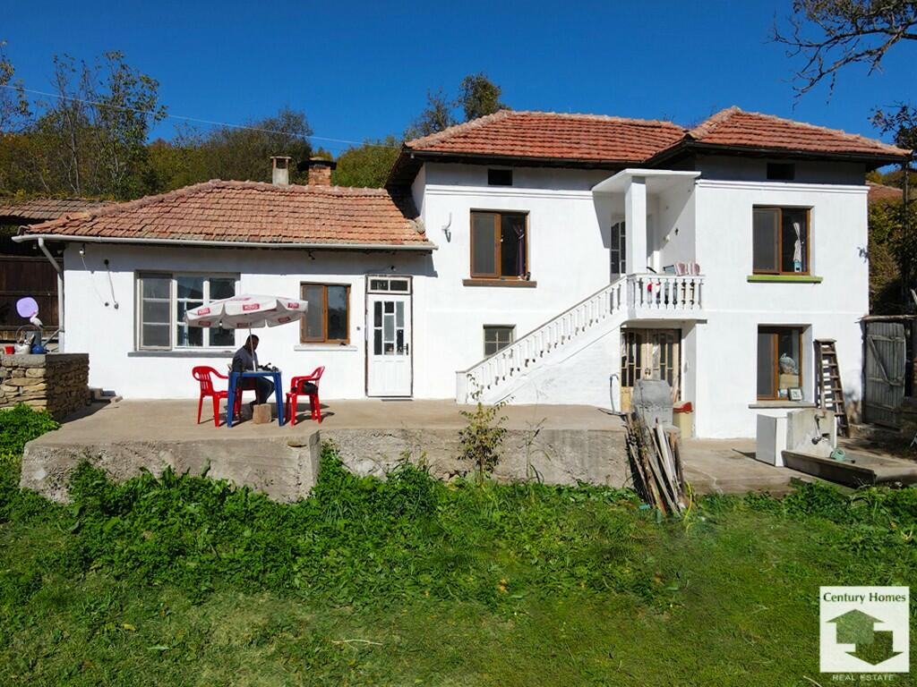2 bedroom Detached home in Sukhindol, Veliko Tarnovo