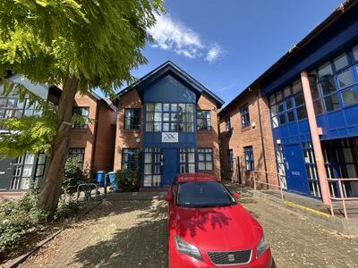 Main image of property: 4 Wellington Court, Cambridge, CB1